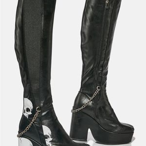 NWB Carnation Skull knee high boots